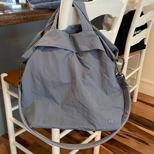 Lululemon On My Level Bag 19L